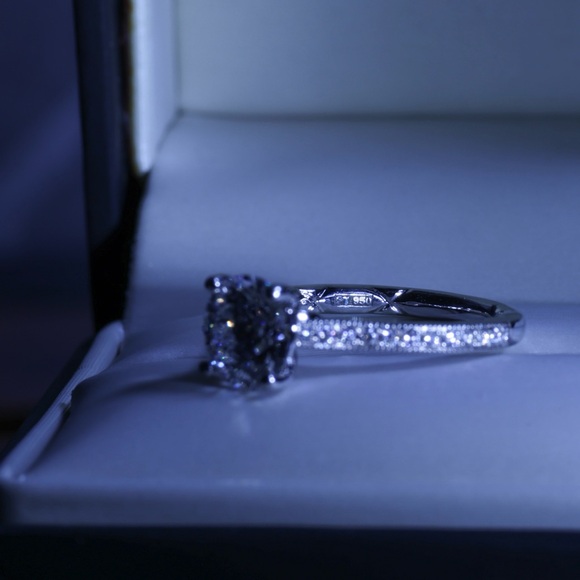 A.JAFFE 1.63 CT Round Brilliant Lab Grown Diamond Engagement Ring in Platinum - Picture 8 of 11